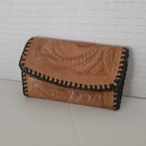 Handmade Tooled leather Western  Key Chain Wallet Holder